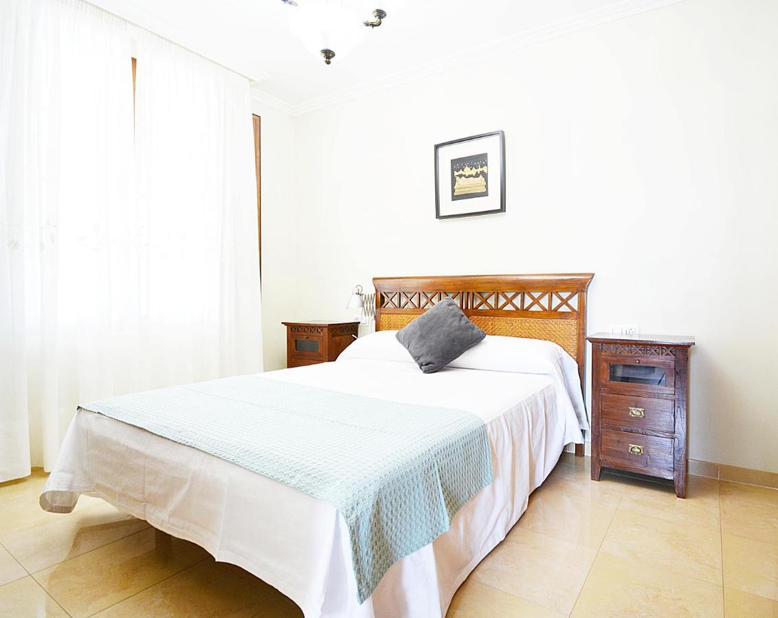 Galihost - Casa Con Precioso Jardin En Vilanova De Arousa 외부 사진