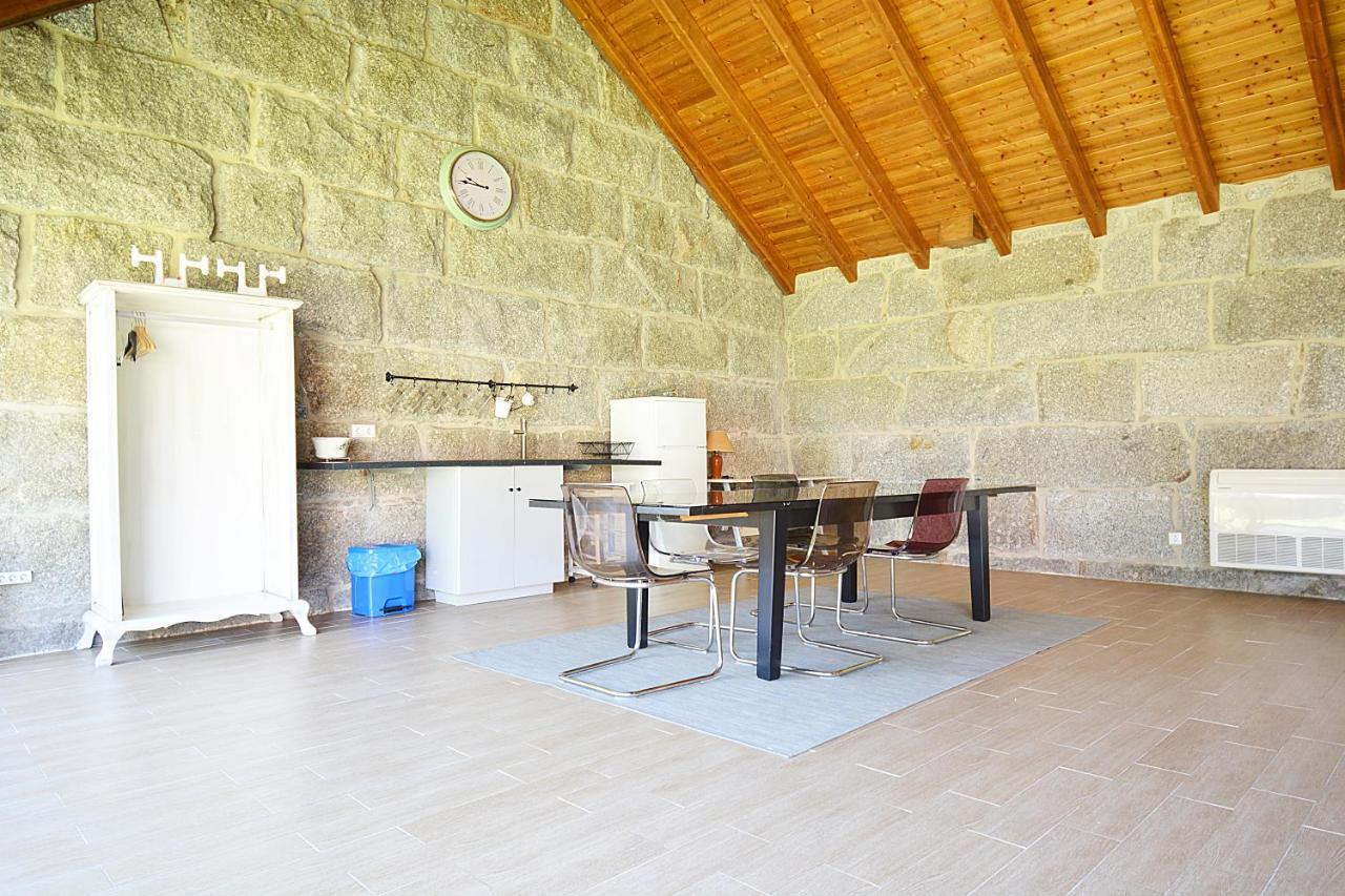 Galihost - Casa Con Precioso Jardin En Vilanova De Arousa 외부 사진