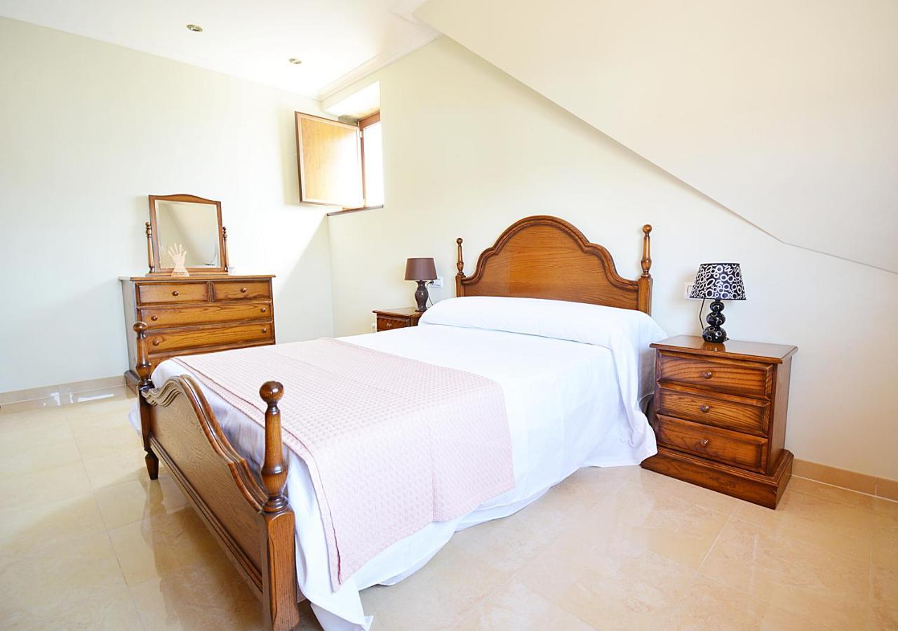Galihost - Casa Con Precioso Jardin En Vilanova De Arousa 외부 사진