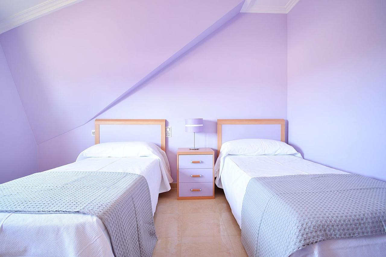 Galihost - Casa Con Precioso Jardin En Vilanova De Arousa 외부 사진