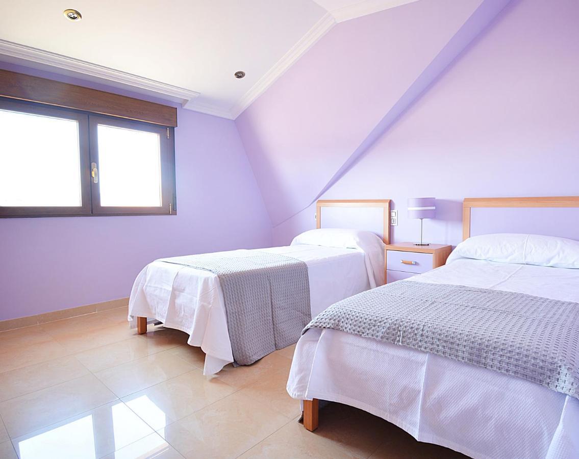 Galihost - Casa Con Precioso Jardin En Vilanova De Arousa 외부 사진